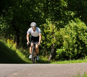 Fietsen-bossen-bergop-klimmen-gps-routes-vakantiehuis-Ardennen (2)