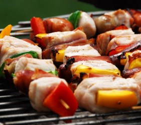 barbecue-brochetten-mooi weer-le Ciel et la Roche